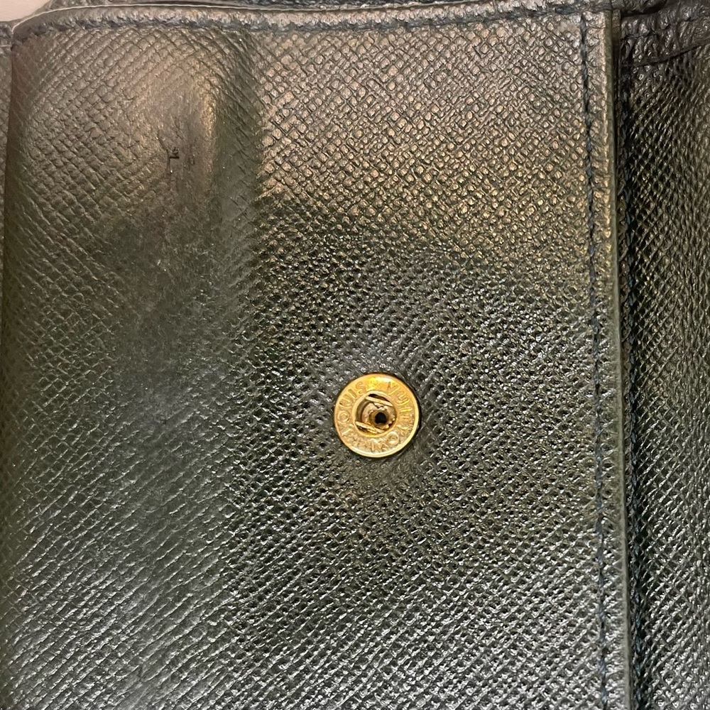 Louis Vuitton Vintage EPI Green Taiga Leather Bifold Wallet Unisex 4" Γ 3.5" - Picture 13 of 13